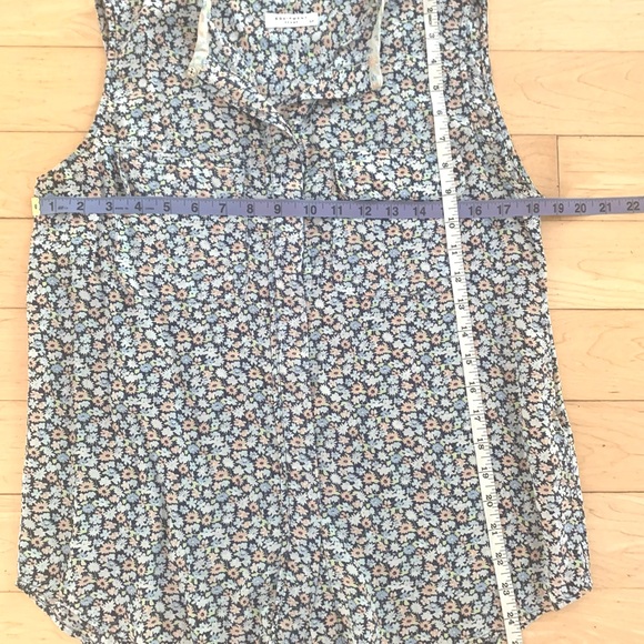 Équipement silk blouse size S - Picture 9 of 9